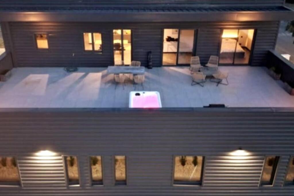Saint Remy De Provence Roof Top Avec Jacuzzi Exterior photo